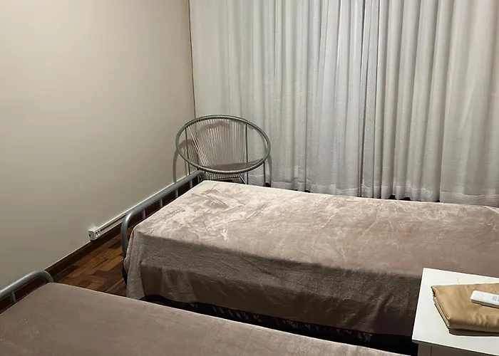 Perto Consulado Americano Ar Condicionado 2 Quartos Até 6 Pessoas Av Carlos Gomes Não Tem Garagem Apartamento
